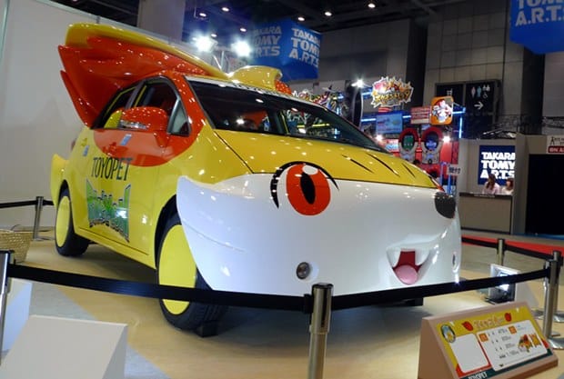 toyopet-pokemon-fennekin-car-tokyo-toy-show-2014-1