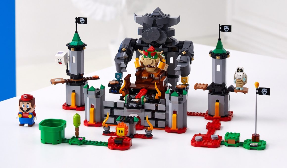 LEGO Super Mario Bowser's Boss Battle Expansion Set Photo