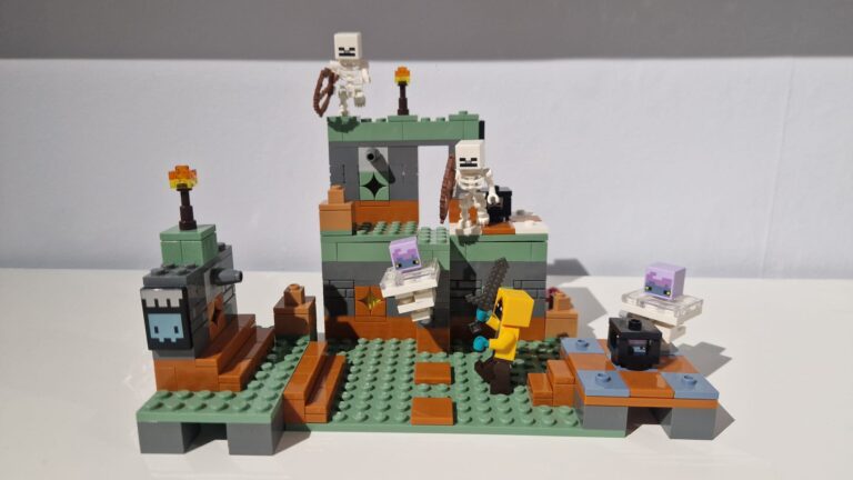 lego minecraft the trial chamber photo 1