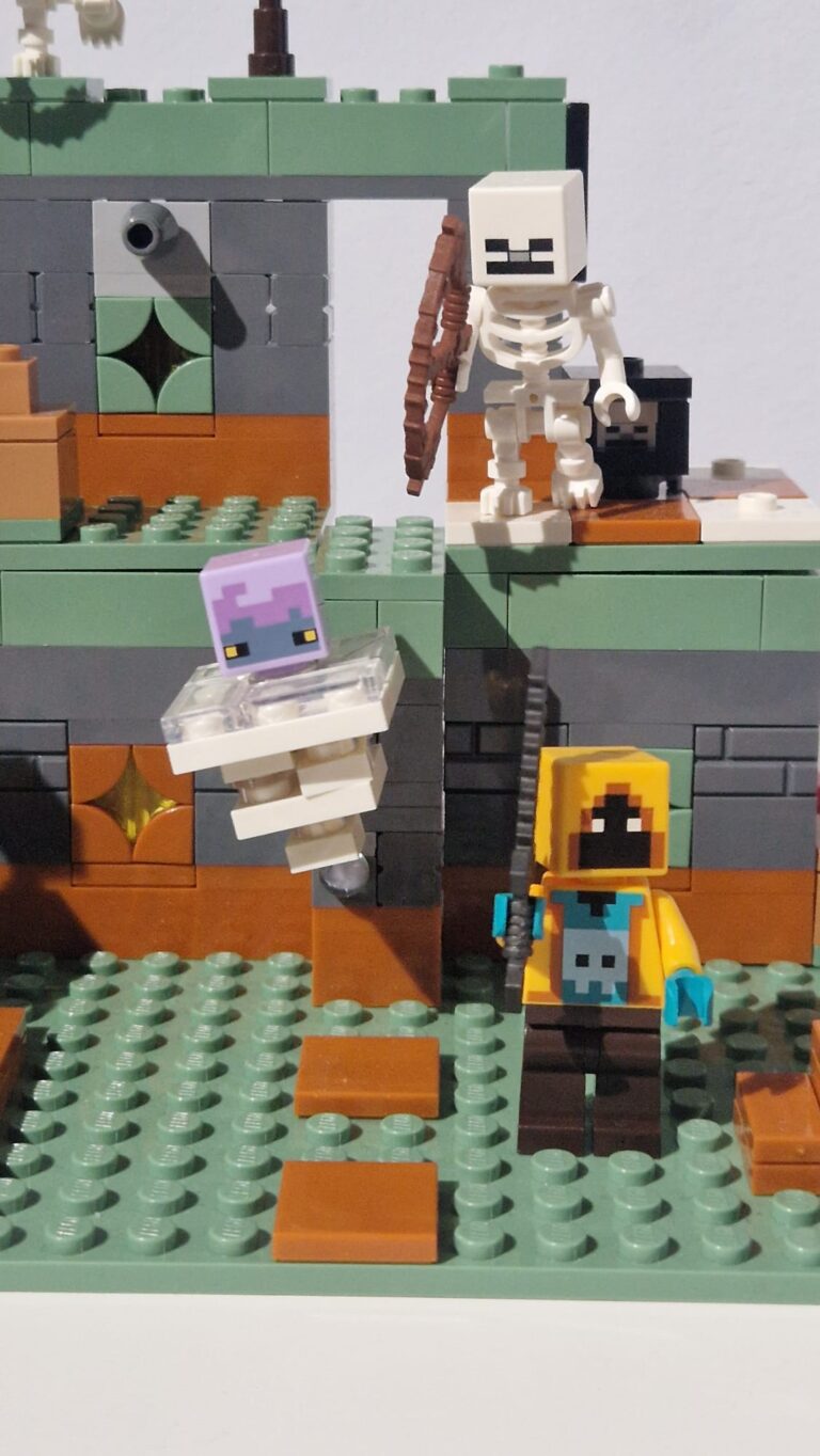 lego minecraft the trial chamber photo 2